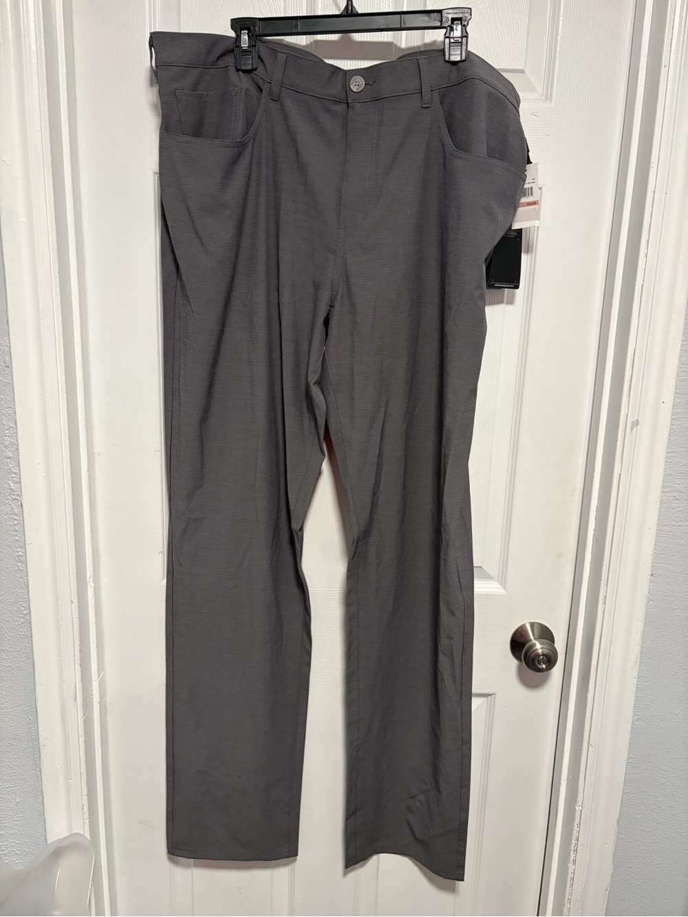 Callaway Straight-Leg Performance Pants in Charcoal Gray